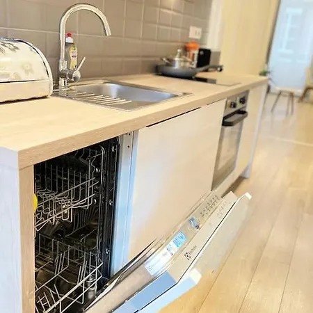Downtown Deak-2bedrooms Big Cozy Appartamento *